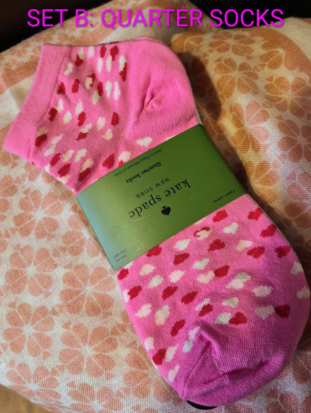 NWT π©· KATE SPADE π©· CREW SOCK π§¦choose a 3 PACK π§ super cute designs! π $30 R - Picture 10 of 14